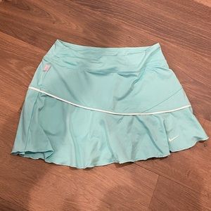 aqua colored NIKE athletic mini tennis skirt! size SMALL